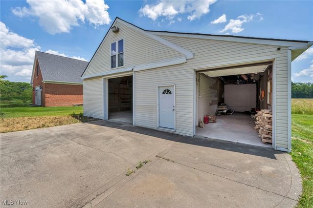 23855 W Rim Drive, Columbia Station, OH 44028