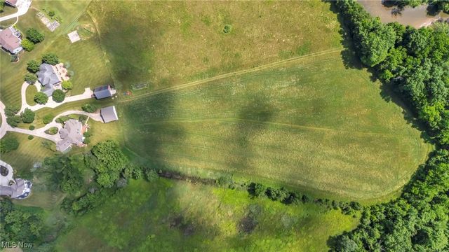 23855 W Rim Drive, Columbia Station, OH 44028