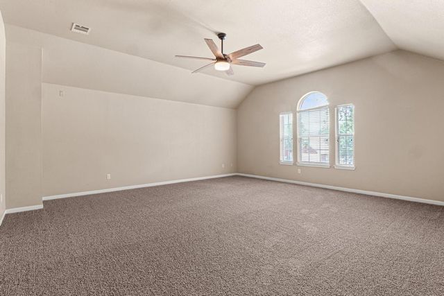 8613 Glen Canyon DR, Round Rock, TX 78681