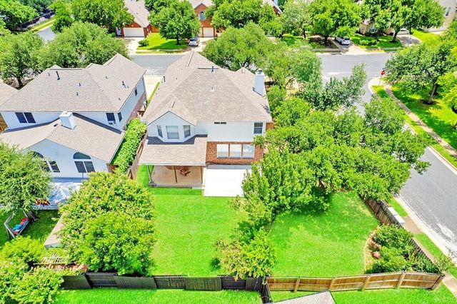 8613 Glen Canyon DR, Round Rock, TX 78681