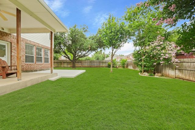 8613 Glen Canyon DR, Round Rock, TX 78681