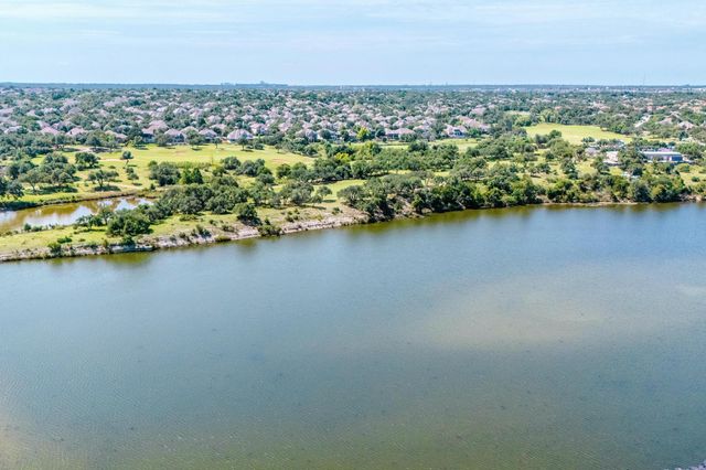 8613 Glen Canyon DR, Round Rock, TX 78681