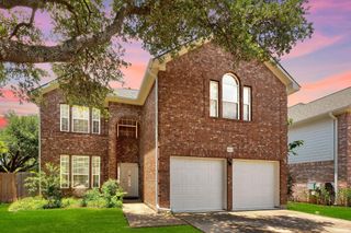 8613 Glen Canyon DR, Round Rock, TX 78681