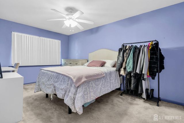 25 Paine Court, East Brunswick, NJ 08816