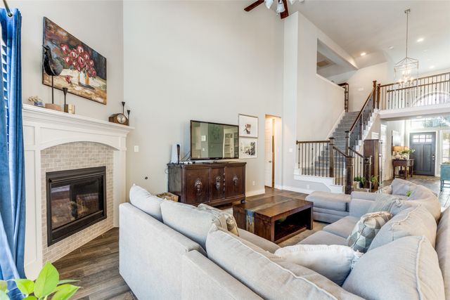 312 Texas Red Lane, Little Elm, TX 75068