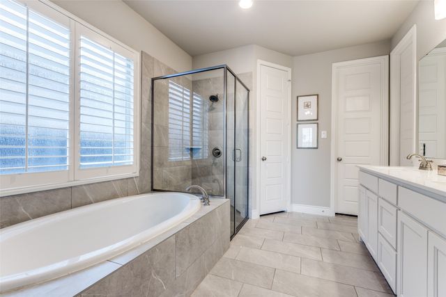 312 Texas Red Lane, Little Elm, TX 75068