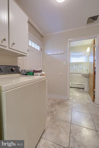 77 HIGHLAND DR, Lancaster, PA 17602