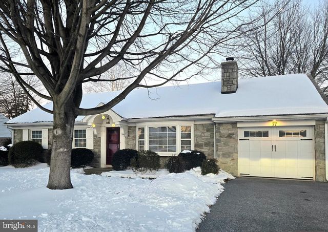 77 HIGHLAND DR, Lancaster, PA 17602