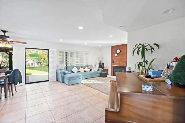 20920 Running Branch, Diamond Bar, CA 91765