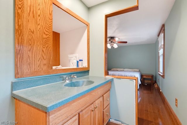4209 Sunnyview Drive, Uniontown, OH 44685