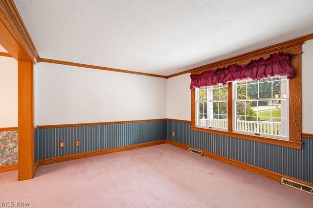 4209 Sunnyview Drive, Uniontown, OH 44685