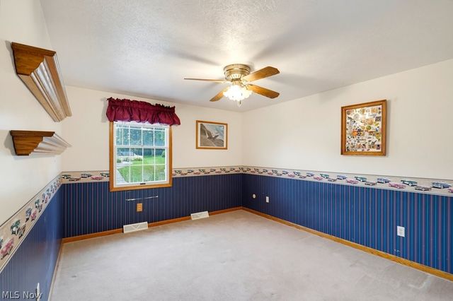 4209 Sunnyview Drive, Uniontown, OH 44685
