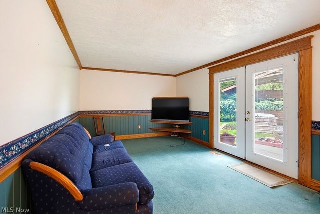 4209 Sunnyview Drive, Uniontown, OH 44685