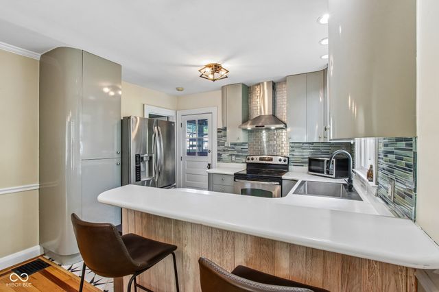 5429 Carrollton Avenue, Indianapolis, IN 46220