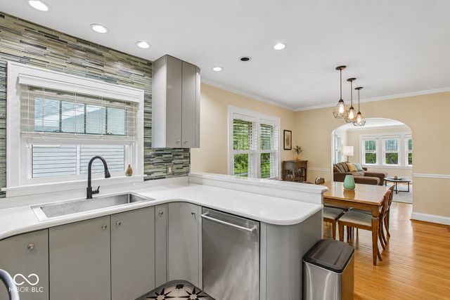 5429 Carrollton Avenue, Indianapolis, IN 46220