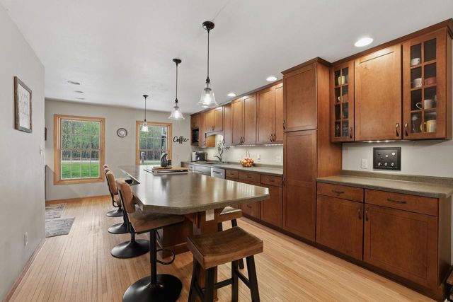 E2040 CURTIS LANE, Iola, WI 54945