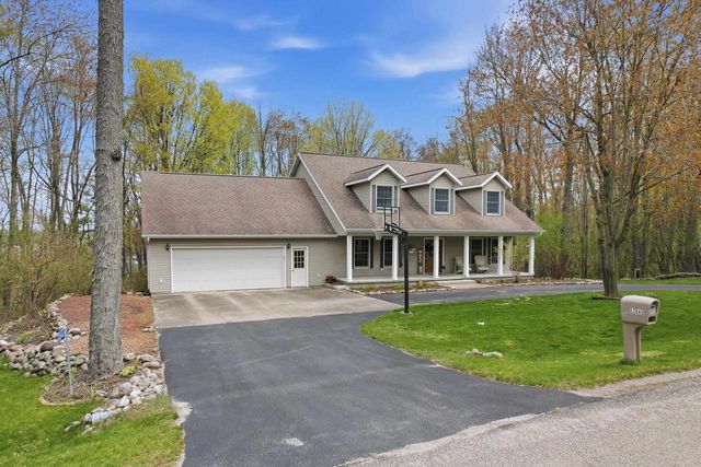 E2040 CURTIS LANE, Iola, WI 54945