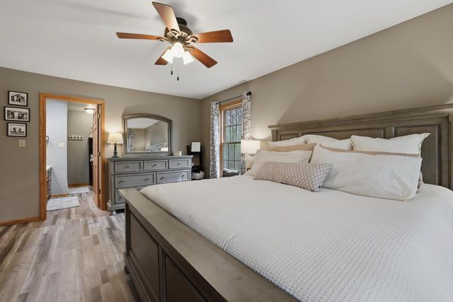 E2040 CURTIS LANE, Iola, WI 54945