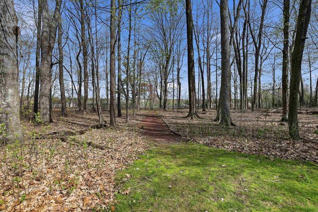 E2040 CURTIS LANE, Iola, WI 54945
