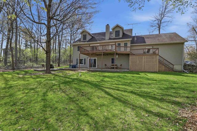 E2040 CURTIS LANE, Iola, WI 54945