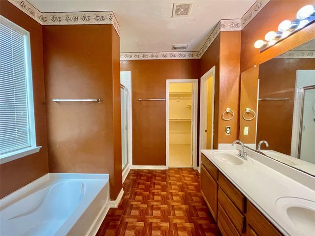 21142 Field House Court, Humble, TX 77338