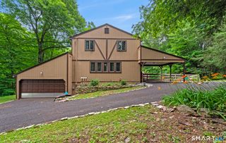 14 Jerome Avenue, Burlington, CT 06013