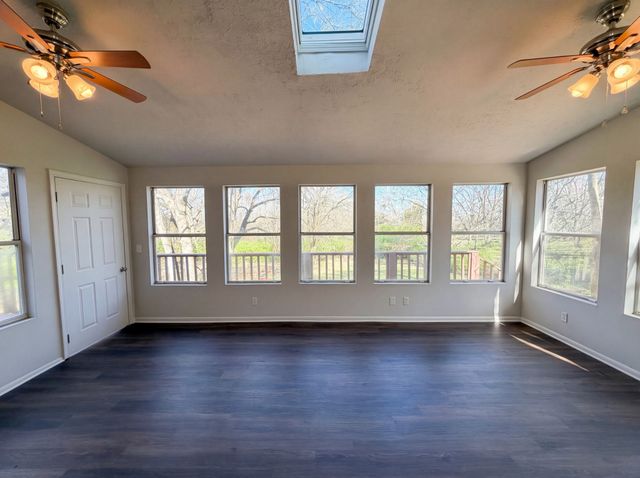 5148 Roxborough Dr, Hermitage, TN 37076