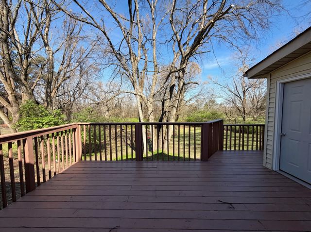 5148 Roxborough Dr, Hermitage, TN 37076