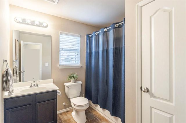 697 NE 20th Terrace, Newcastle, OK 73065