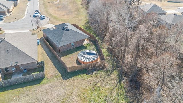 697 NE 20th Terrace, Newcastle, OK 73065