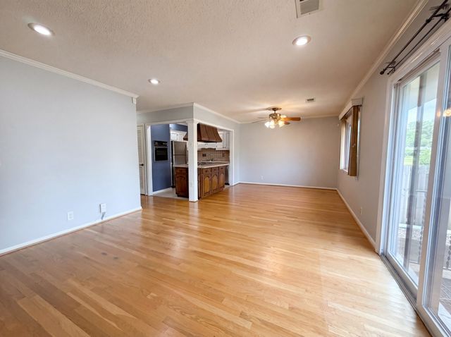 1014 Heritage Dr, Madison, TN 37115