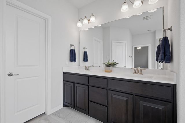 1725 Homestead Way, Northlake, TX 76226