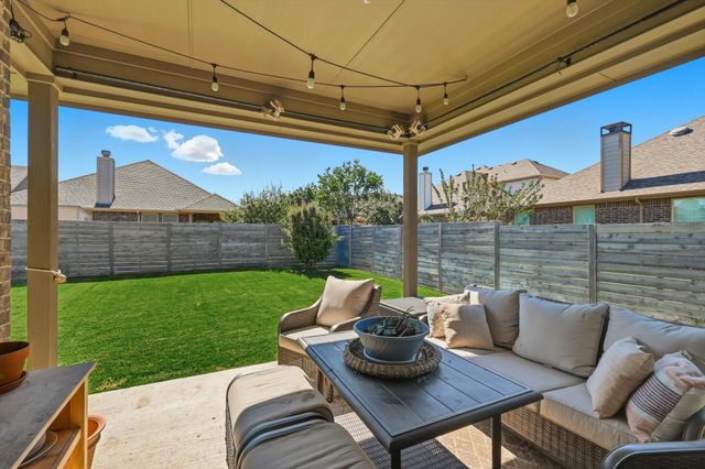 1725 Homestead Way, Northlake, TX 76226