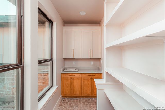 129 Hondo Ridge, La Vernia, TX 78121