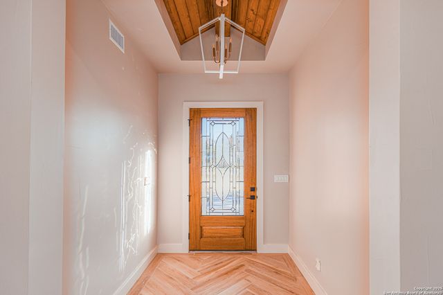 129 Hondo Ridge, La Vernia, TX 78121