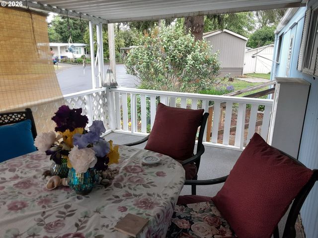 570 N 10TH Ave 71, Cornelius, OR 97113