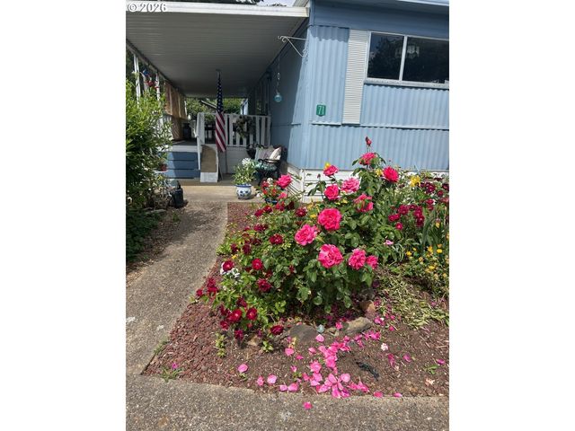 570 N 10TH Ave 71, Cornelius, OR 97113