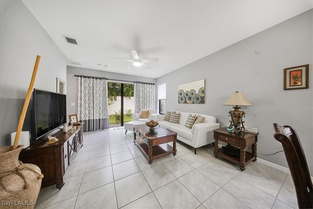 8805 Madrid CIR, Naples, FL 34104