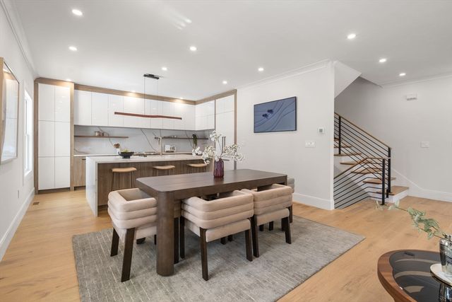 36 Osborne Rd 1, Brookline, MA 02446