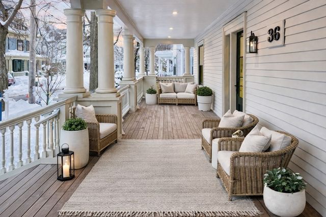 36 Osborne Rd 1, Brookline, MA 02446