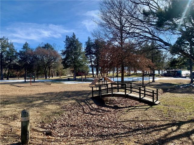 106 Lakeside Drive, New Blaine, AR 72851