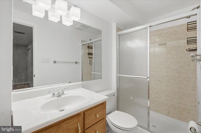 14187 ROYAL OAK LN, Centreville, VA 20120