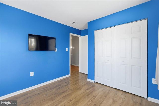 14187 ROYAL OAK LN, Centreville, VA 20120