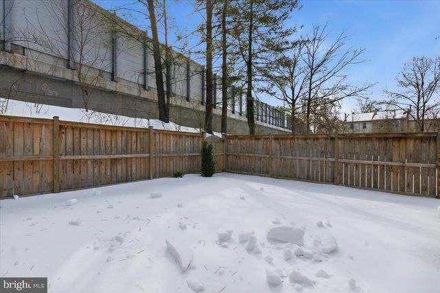 14187 ROYAL OAK LN, Centreville, VA 20120