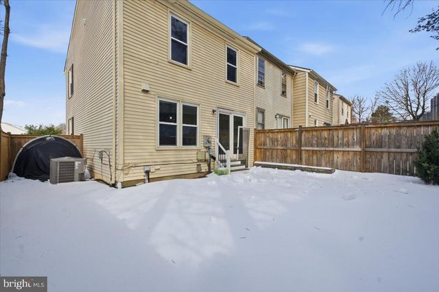 14187 ROYAL OAK LN, Centreville, VA 20120