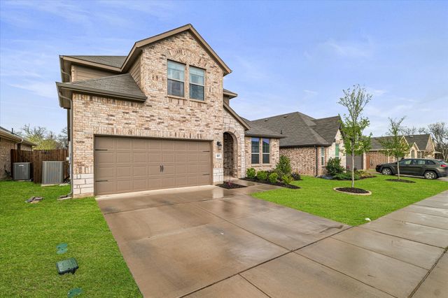 681 Coleman Street, Aubrey, TX 76227