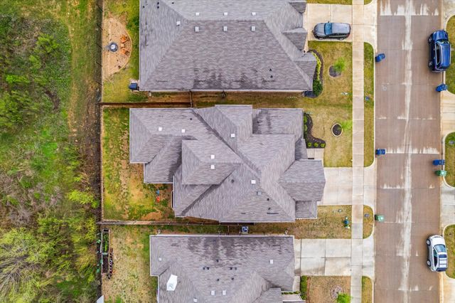 681 Coleman Street, Aubrey, TX 76227