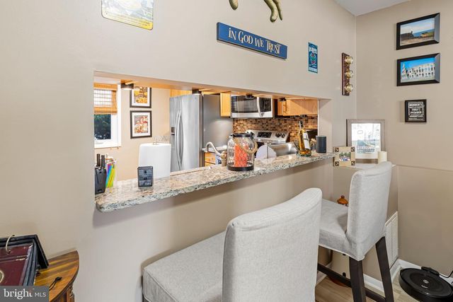 10 NEPTUNE DR, Joppa, MD 21085