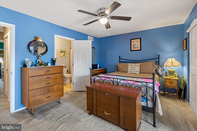 10 NEPTUNE DR, Joppa, MD 21085