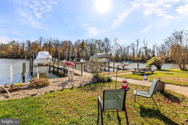 10 NEPTUNE DR, Joppa, MD 21085